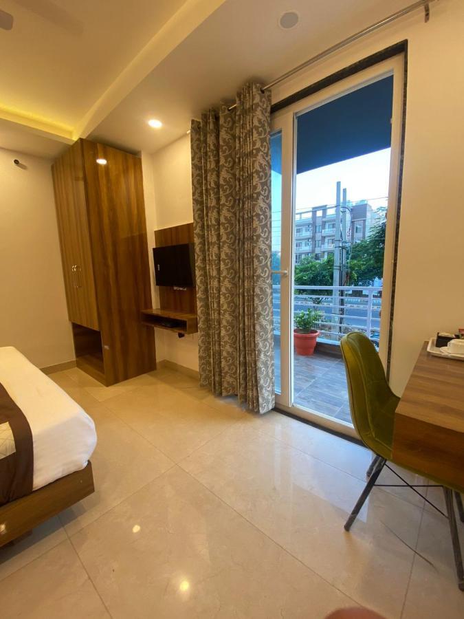 Posh Residency Huda City Center 古尔冈 外观 照片