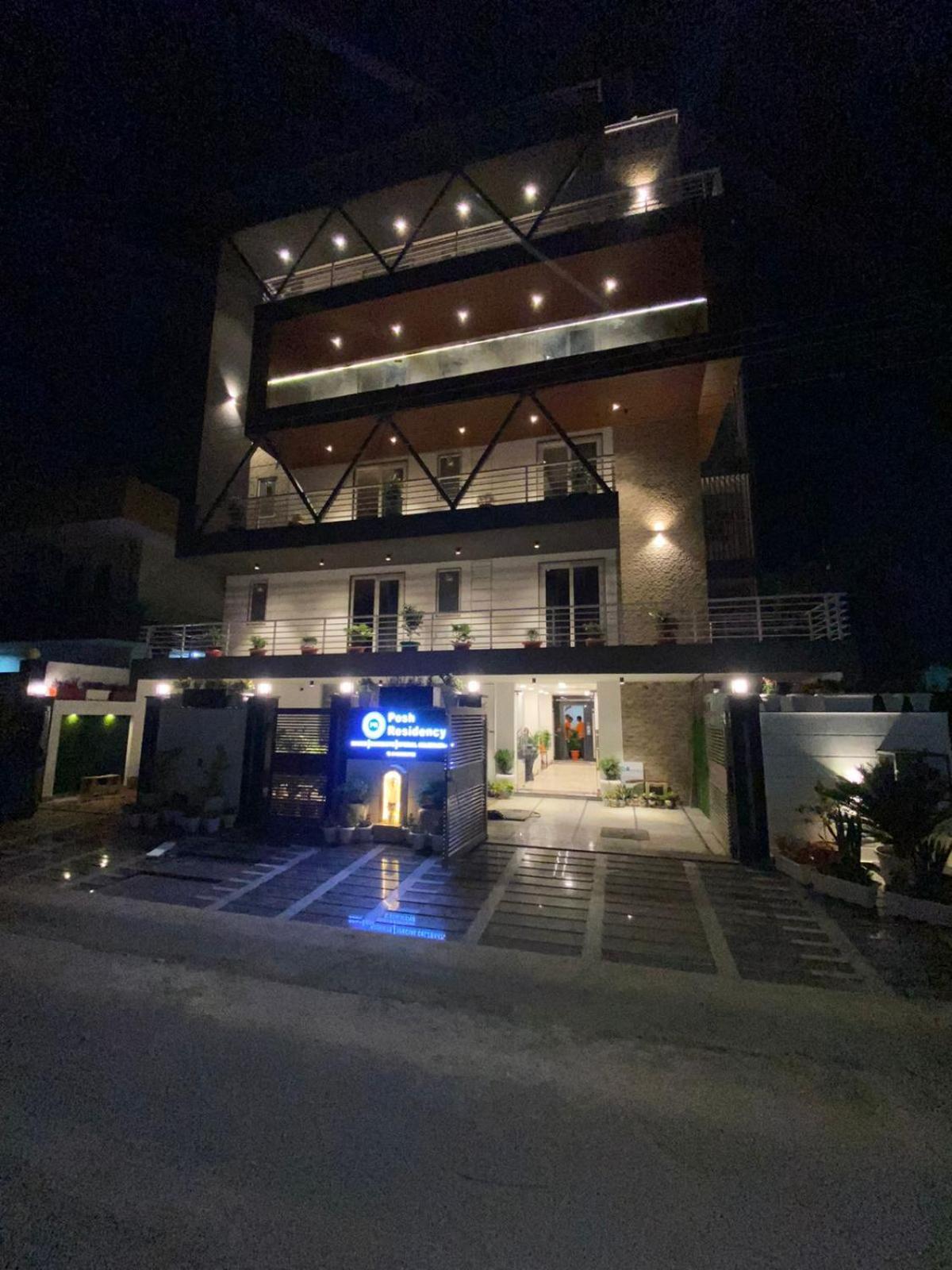 Posh Residency Huda City Center 古尔冈 外观 照片