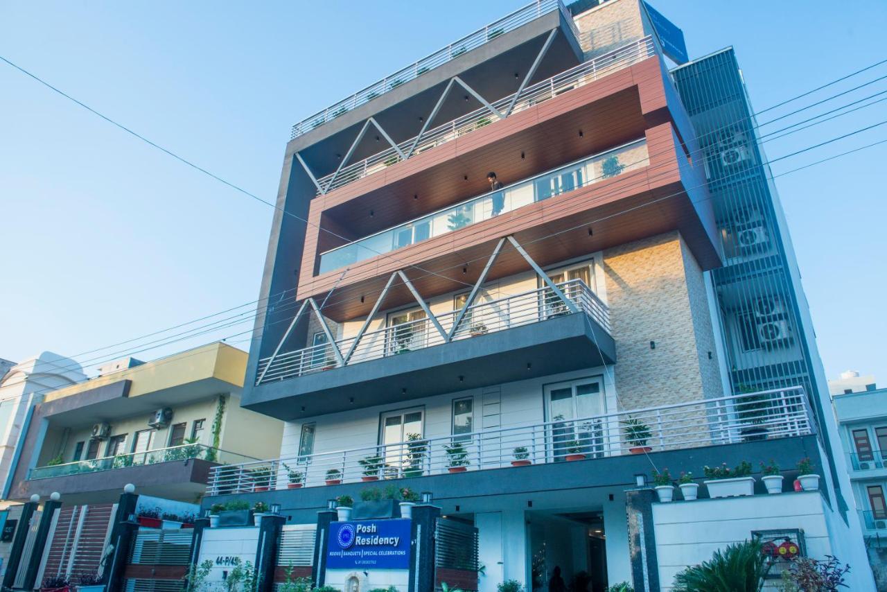 Posh Residency Huda City Center 古尔冈 外观 照片