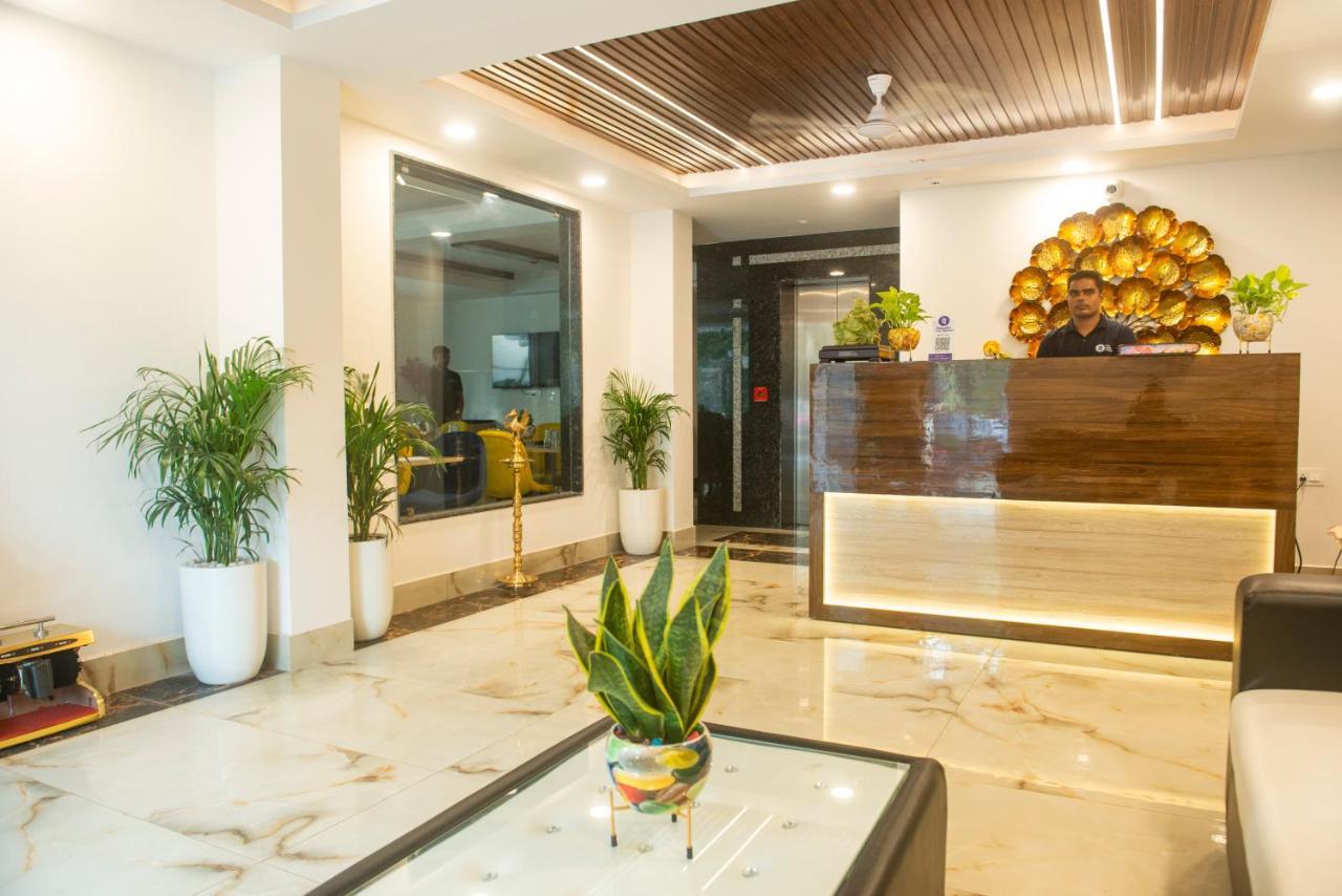 Posh Residency Huda City Center 古尔冈 外观 照片