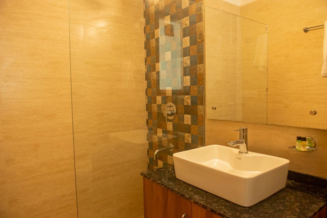 Posh Residency Huda City Center 古尔冈 外观 照片