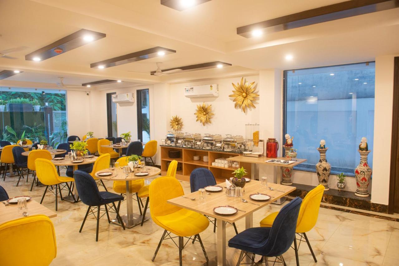 Posh Residency Huda City Center 古尔冈 外观 照片